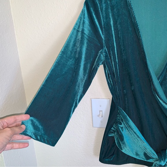 Express Velvet Ribbed Surplice Top - Picture 6 of 12